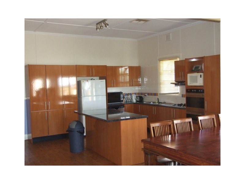 9 Gap Street, Parkes NSW 2870