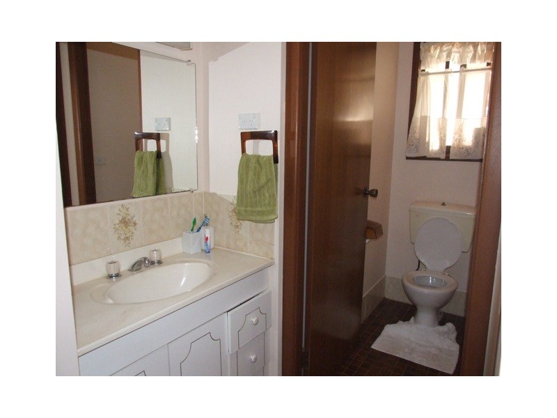 9 Want Street, Parkes NSW 2870