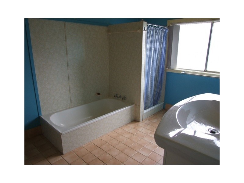 67 Hill Street, Parkes NSW 2870