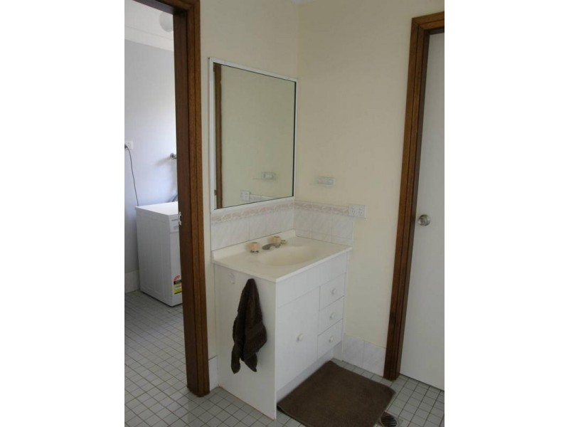 3 Warragrah Place, Parkes NSW 2870