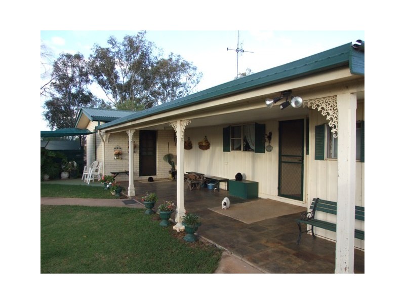 1 Newell Highway, Parkes NSW 2870