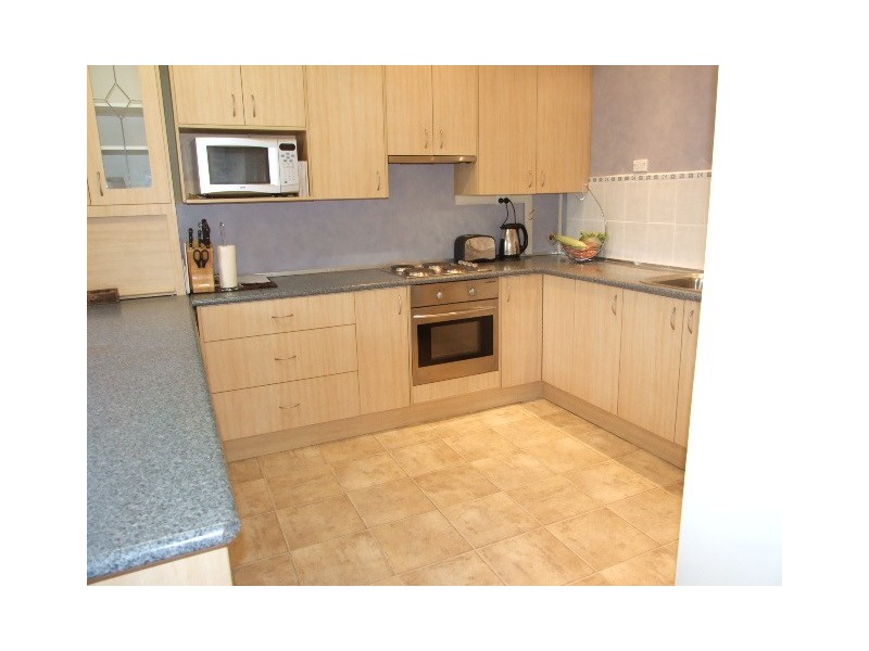 4 Thornbury Street, Parkes NSW 2870