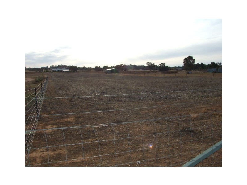 Lot 2, Nash Street, Parkes NSW 2870