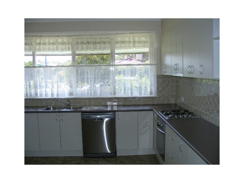 9 Captain Wilson Ave, Parkes NSW 2870