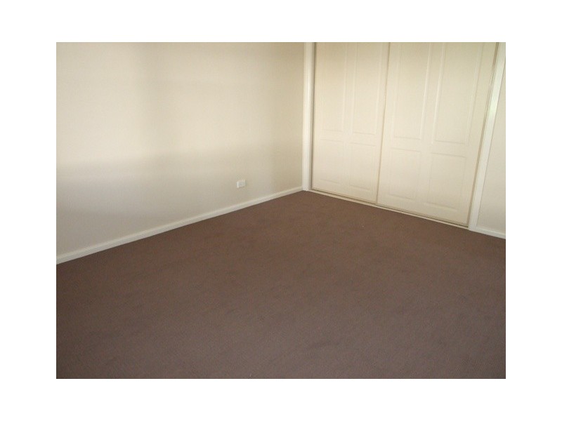 9 Captain Wilson Ave, Parkes NSW 2870