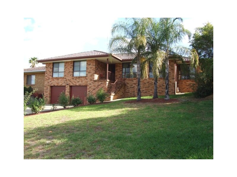 20A High Street, Parkes NSW 2870