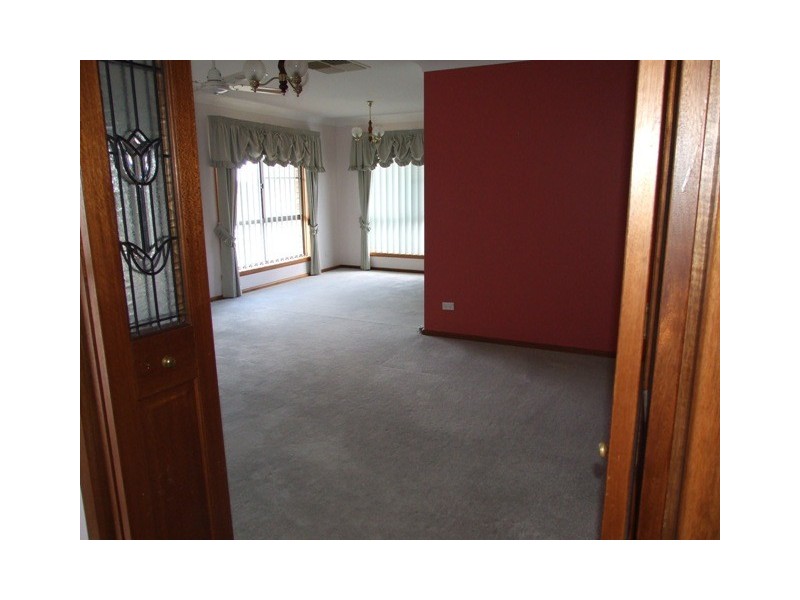 20A High Street, Parkes NSW 2870