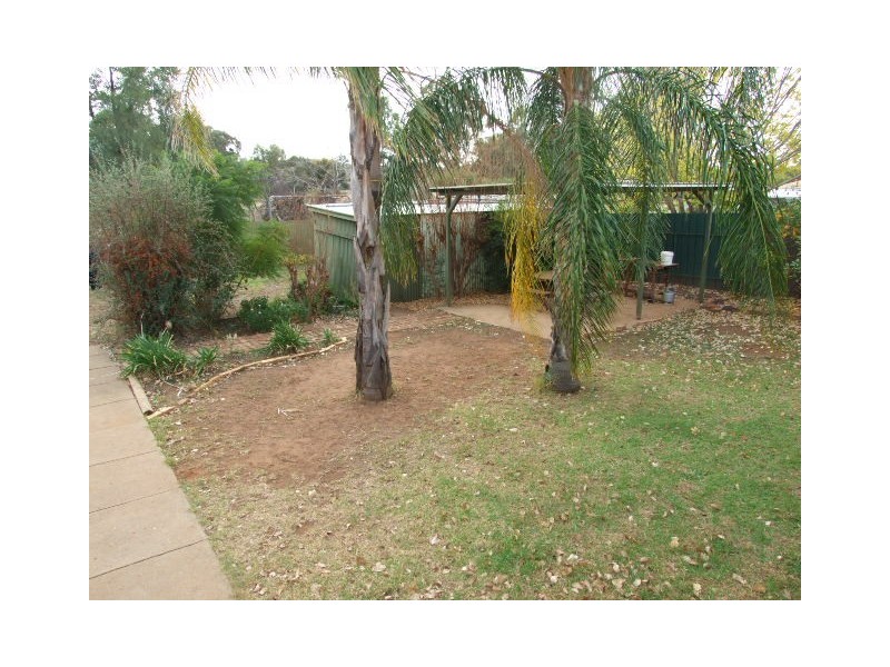 54 Woodward Street, Parkes NSW 2870