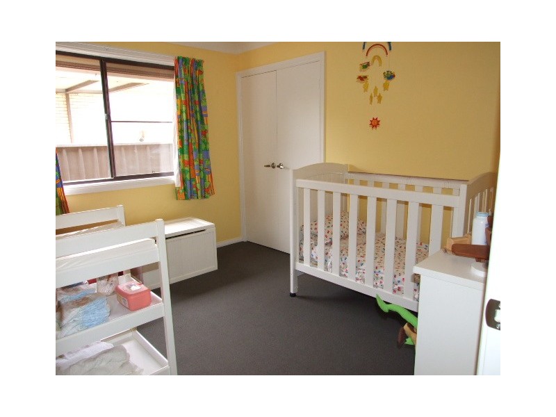 11A Barton Street, Parkes NSW 2870