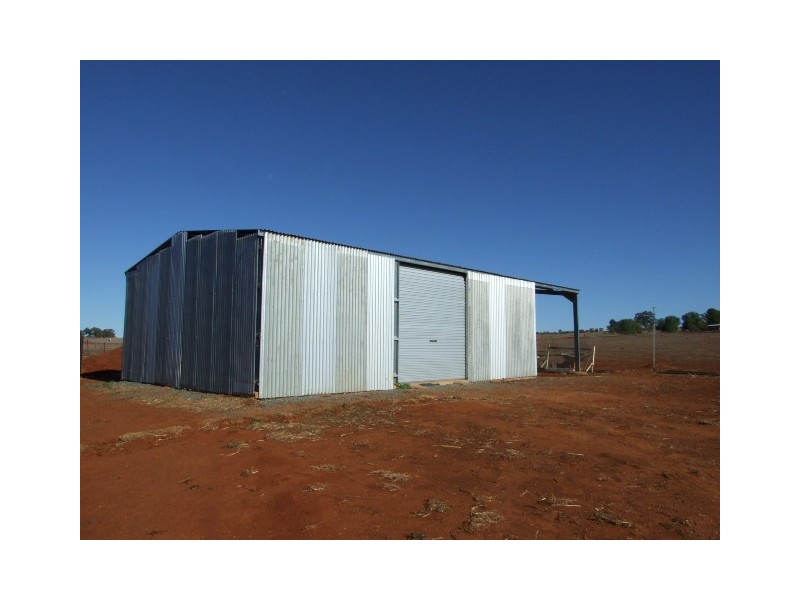 189 Tanks Lane, Parkes NSW 2870