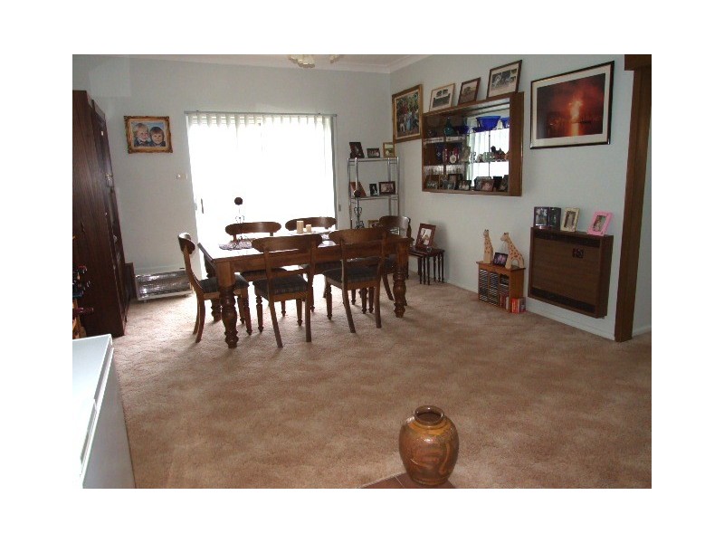 129 Victoria Street, Parkes NSW 2870