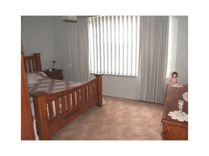 129 Victoria Street, Parkes NSW 2870