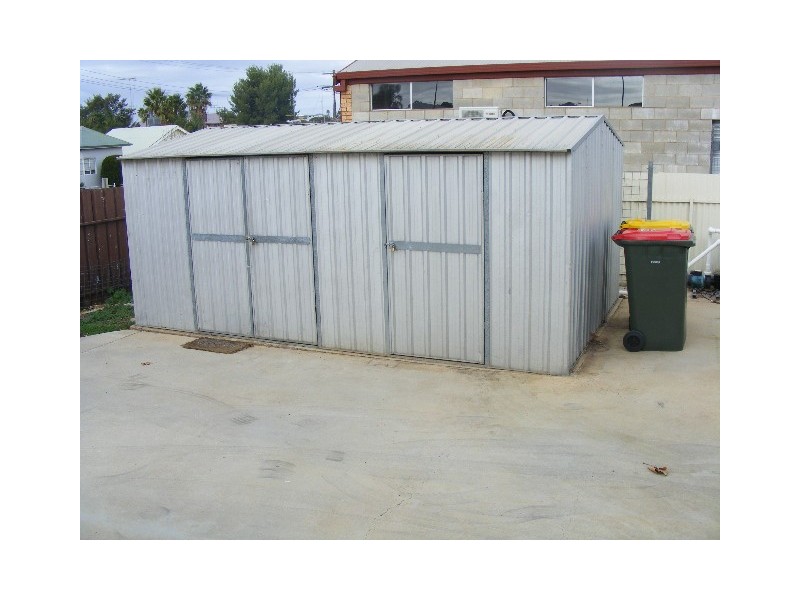 5 Cecile Street, Parkes NSW 2870