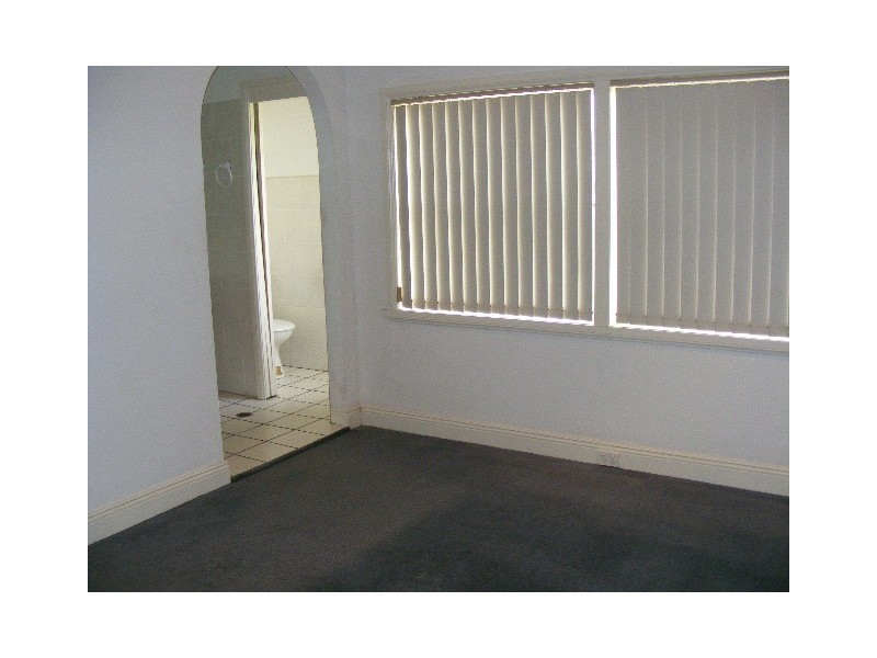 5 Cecile Street, Parkes NSW 2870