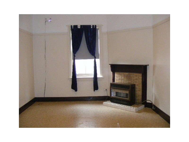 51 Woodward Street, Parkes NSW 2870