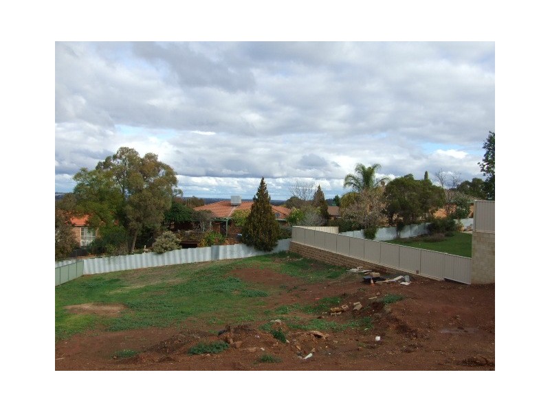 43 Reid Street, Parkes NSW 2870