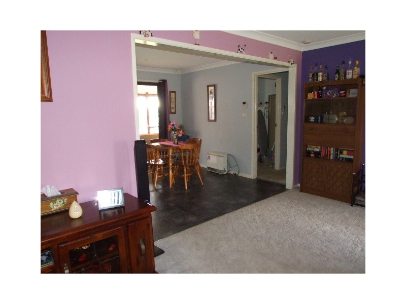 6 Park Street, Parkes NSW 2870