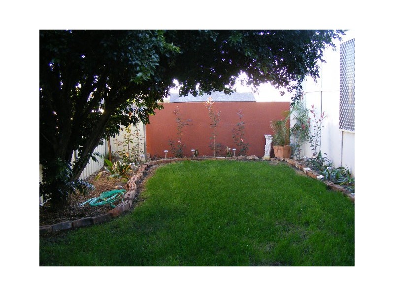 121 Caswell Street, Peak Hill NSW 2869