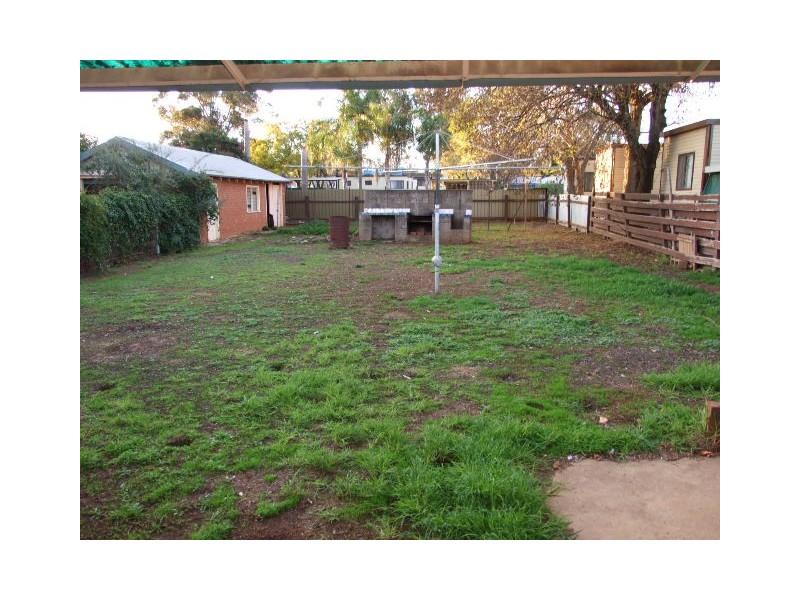50 Bushman Street, Parkes NSW 2870