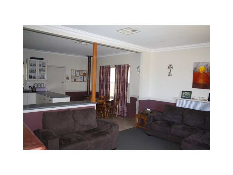 22 Thornbury Street, Parkes NSW 2870