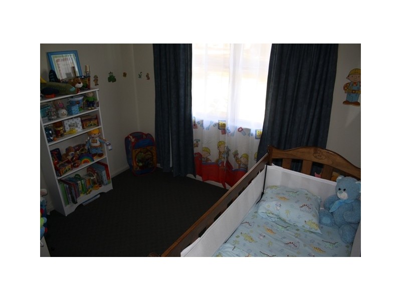 22 Thornbury Street, Parkes NSW 2870