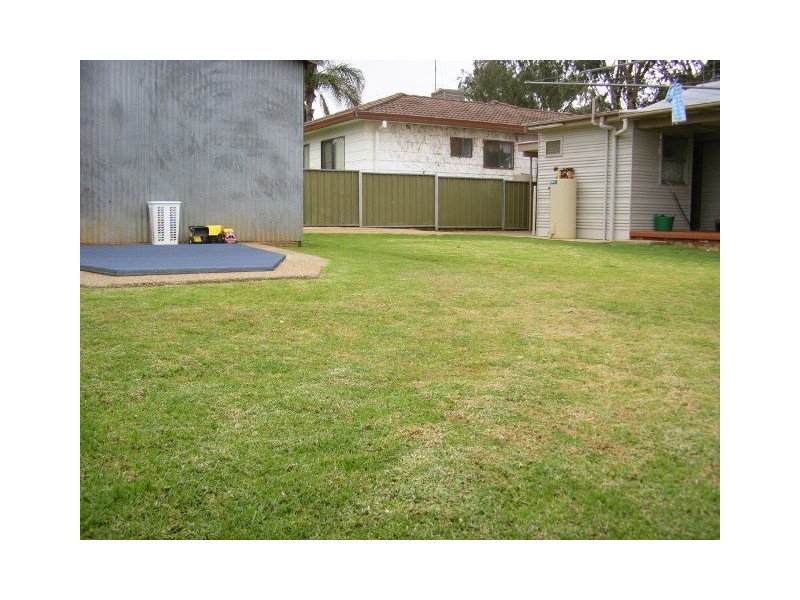 22 Thornbury Street, Parkes NSW 2870