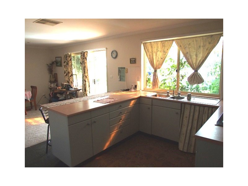 148 Derribong Street, Peak Hill NSW 2869