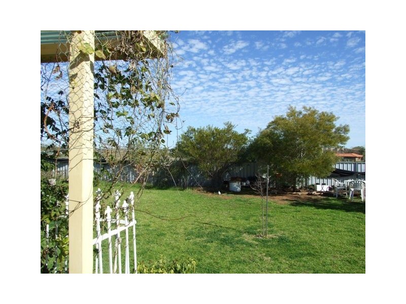 148 Derribong Street, Peak Hill NSW 2869