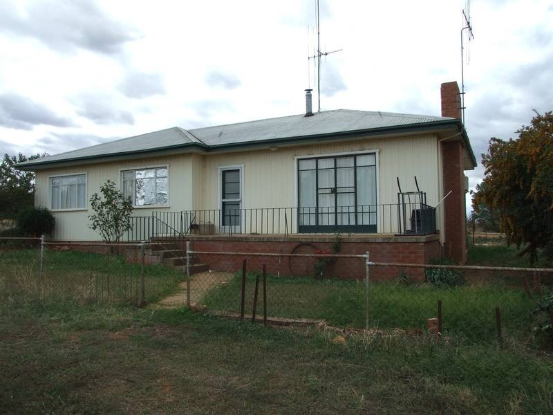 0 CARINDA PARK, Parkes NSW 2870