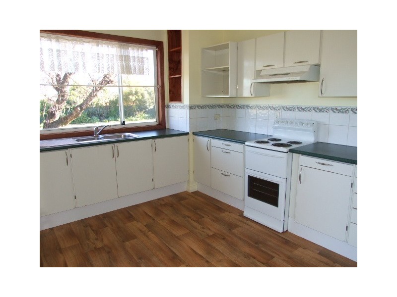 3 Dunns Lane, Parkes NSW 2870