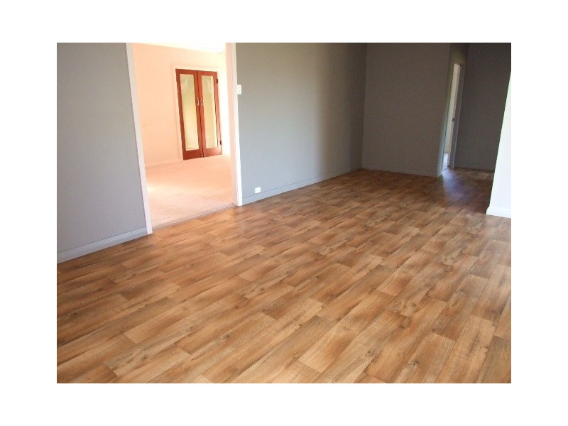 3 Dunns Lane, Parkes NSW 2870