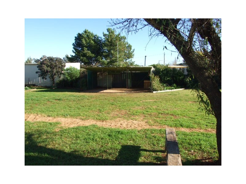 3 Dunns Lane, Parkes NSW 2870