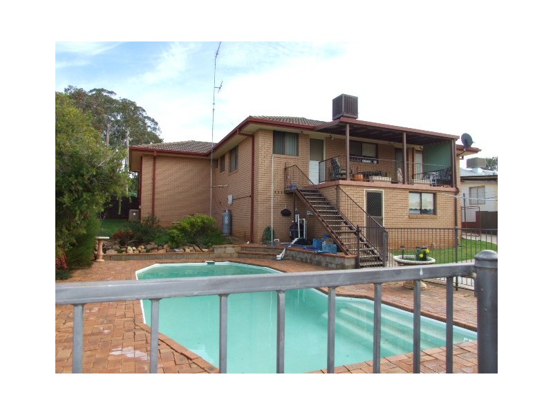 17 Lorking Street, Parkes NSW 2870