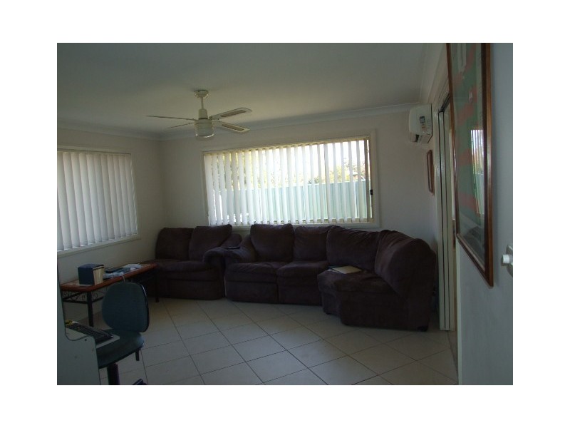 3 Ebelina Crescent, Parkes NSW 2870