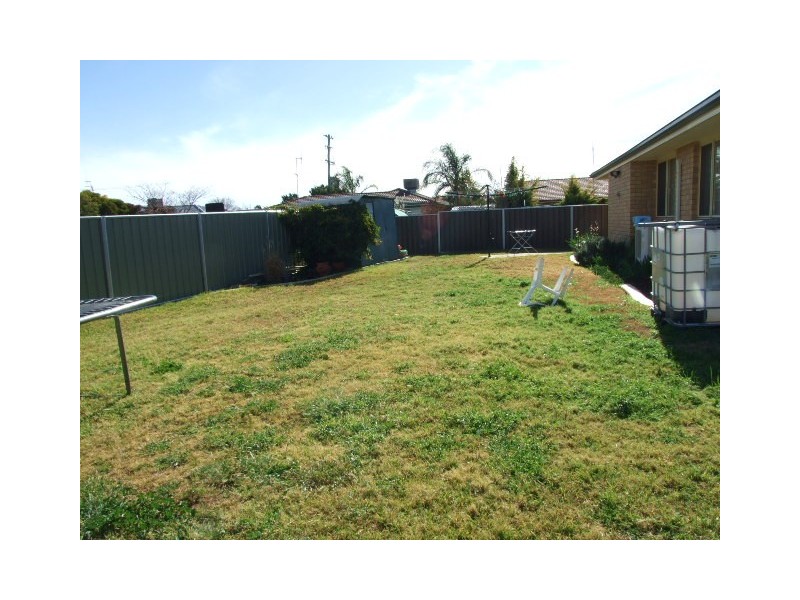 3 Ebelina Crescent, Parkes NSW 2870