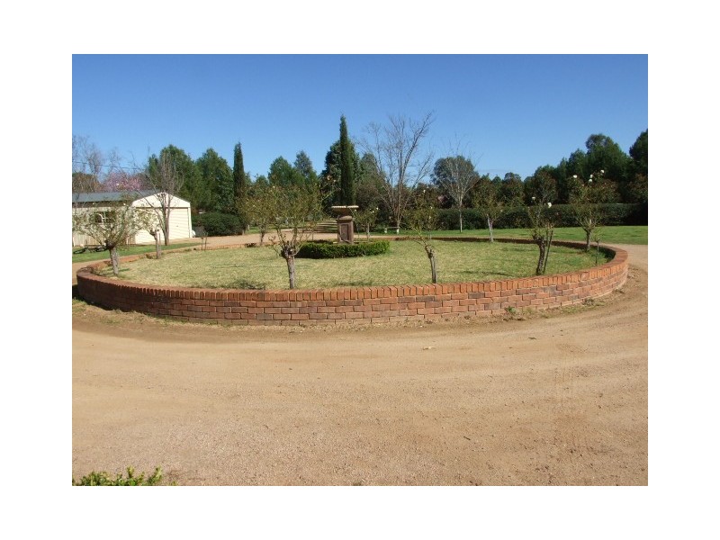 235 Nash Street, Parkes NSW 2870