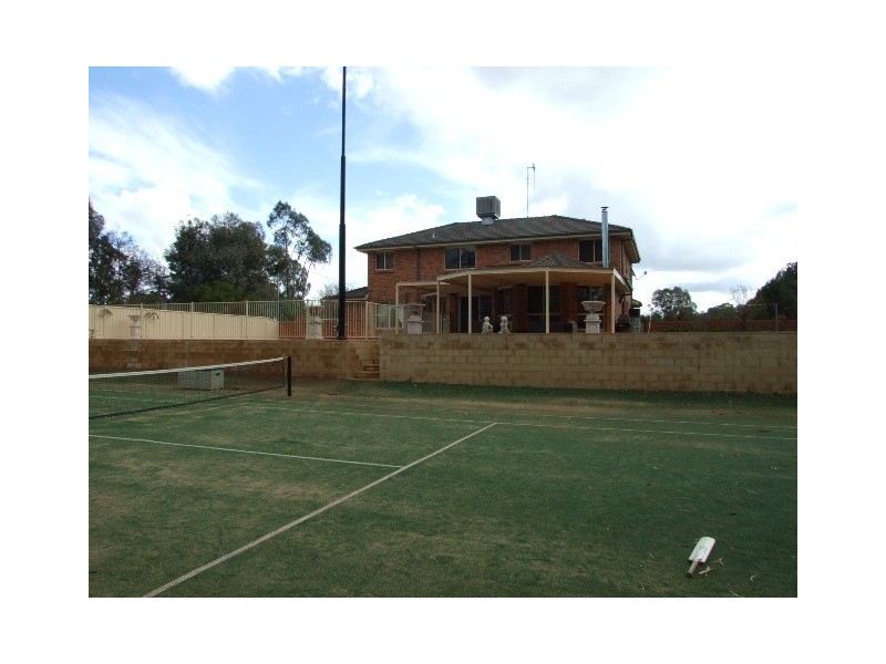 235 Nash Street, Parkes NSW 2870