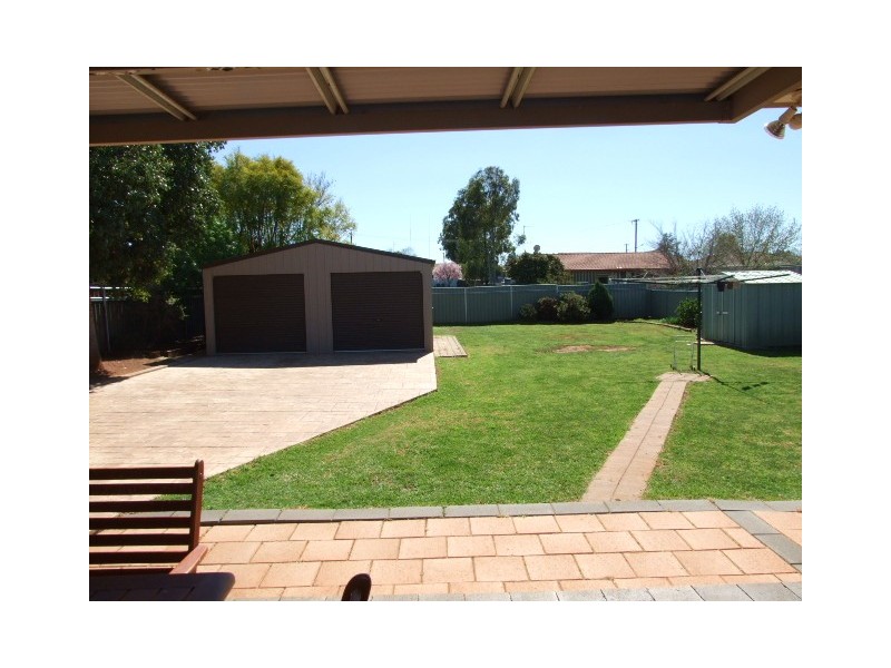 54 Best Street, Parkes NSW 2870
