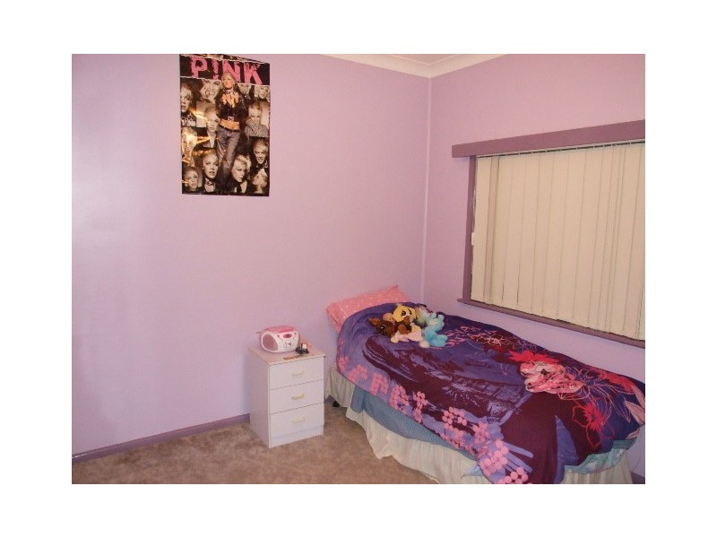 35 Rose Street, Parkes NSW 2870