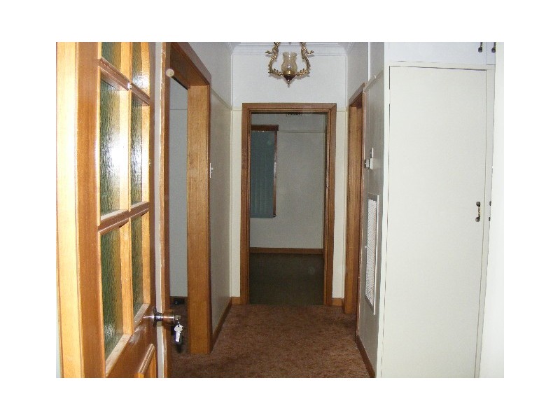 28 Wentworth Street, Parkes NSW 2870