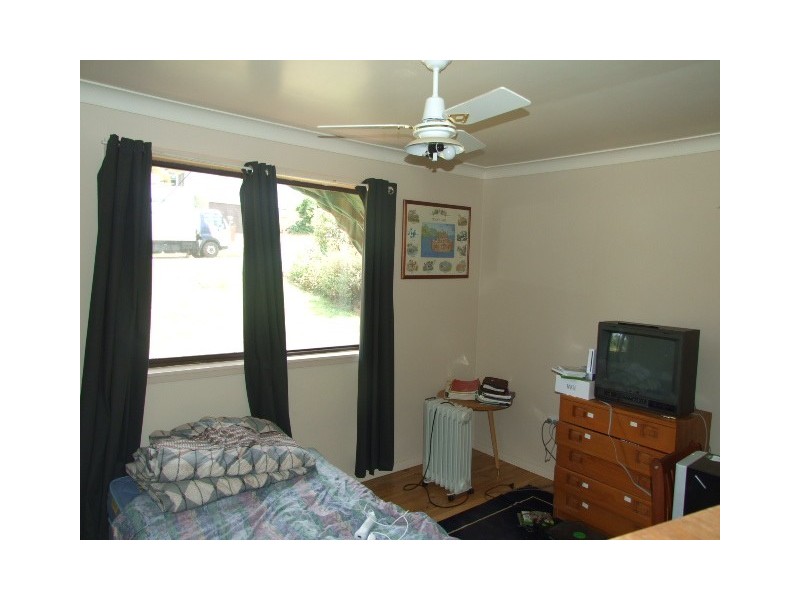 35 Mengarvie Road, Parkes NSW 2870