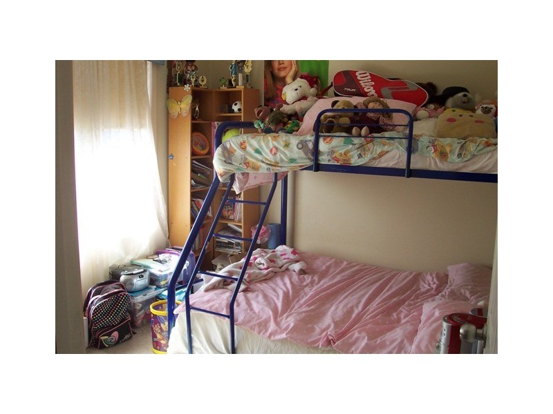 13 George Field Drive, Parkes NSW 2870