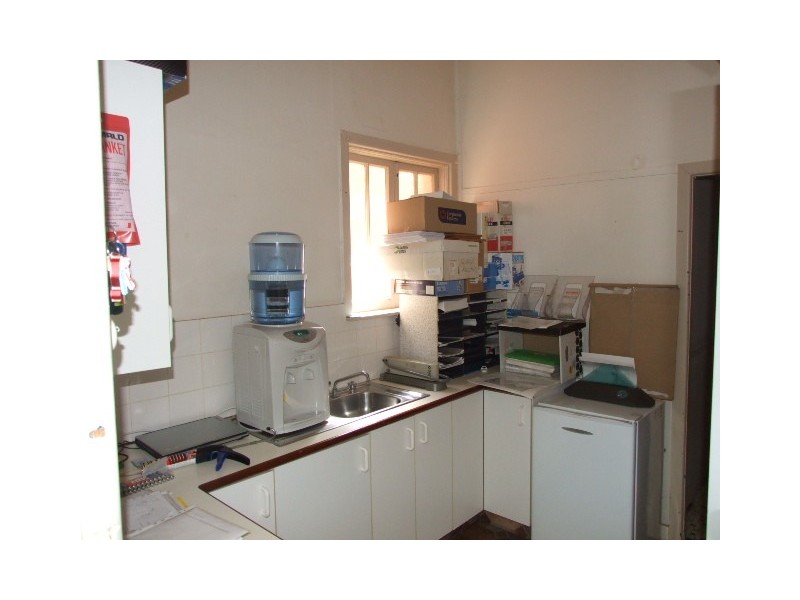 41 Currajong Street, Parkes NSW 2870