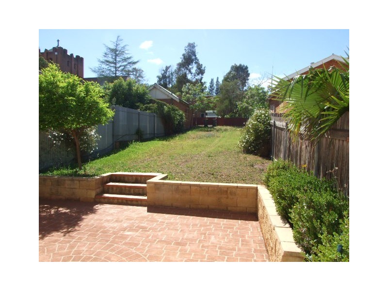 41 Currajong Street, Parkes NSW 2870