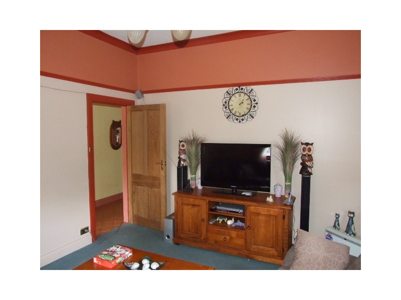 5 East Street, Parkes NSW 2870