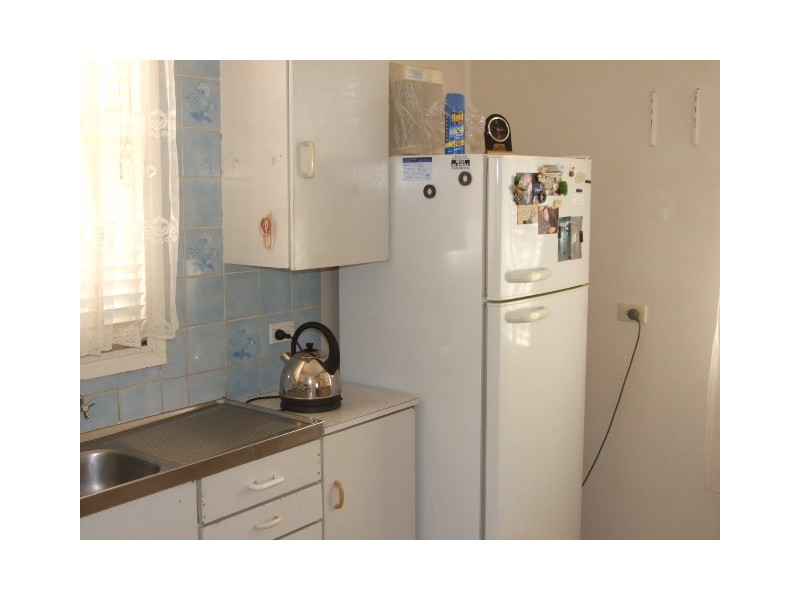 11 Best Street, Parkes NSW 2870