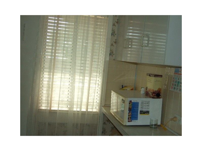 11 Best Street, Parkes NSW 2870