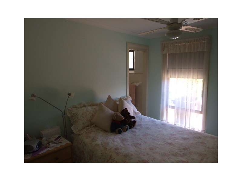 6 Coronation Avenue, Parkes NSW 2870