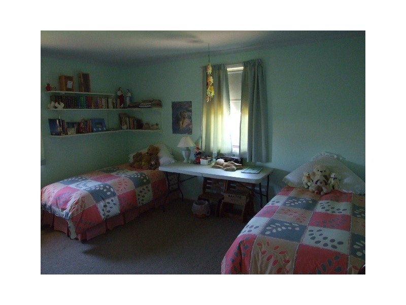 6 Coronation Avenue, Parkes NSW 2870