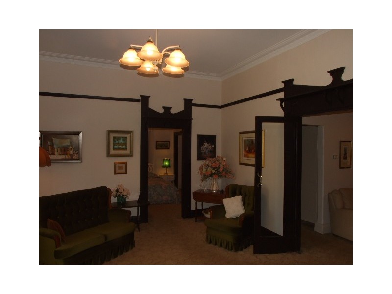 45 Dalton Street, Parkes NSW 2870